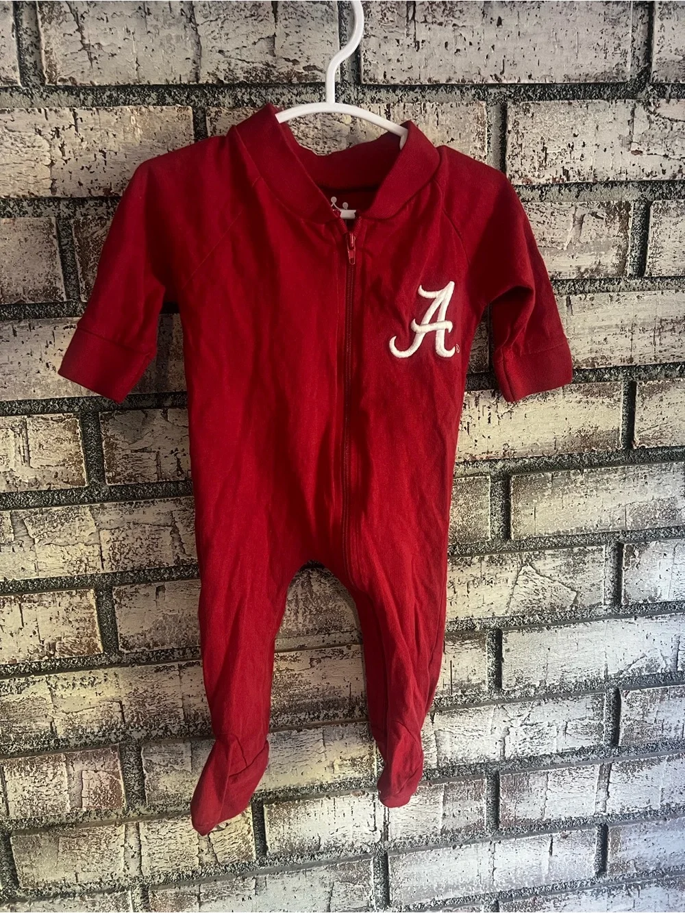 Infant university of Alabama Red Footed Pajamas with White 'A' Emblem
